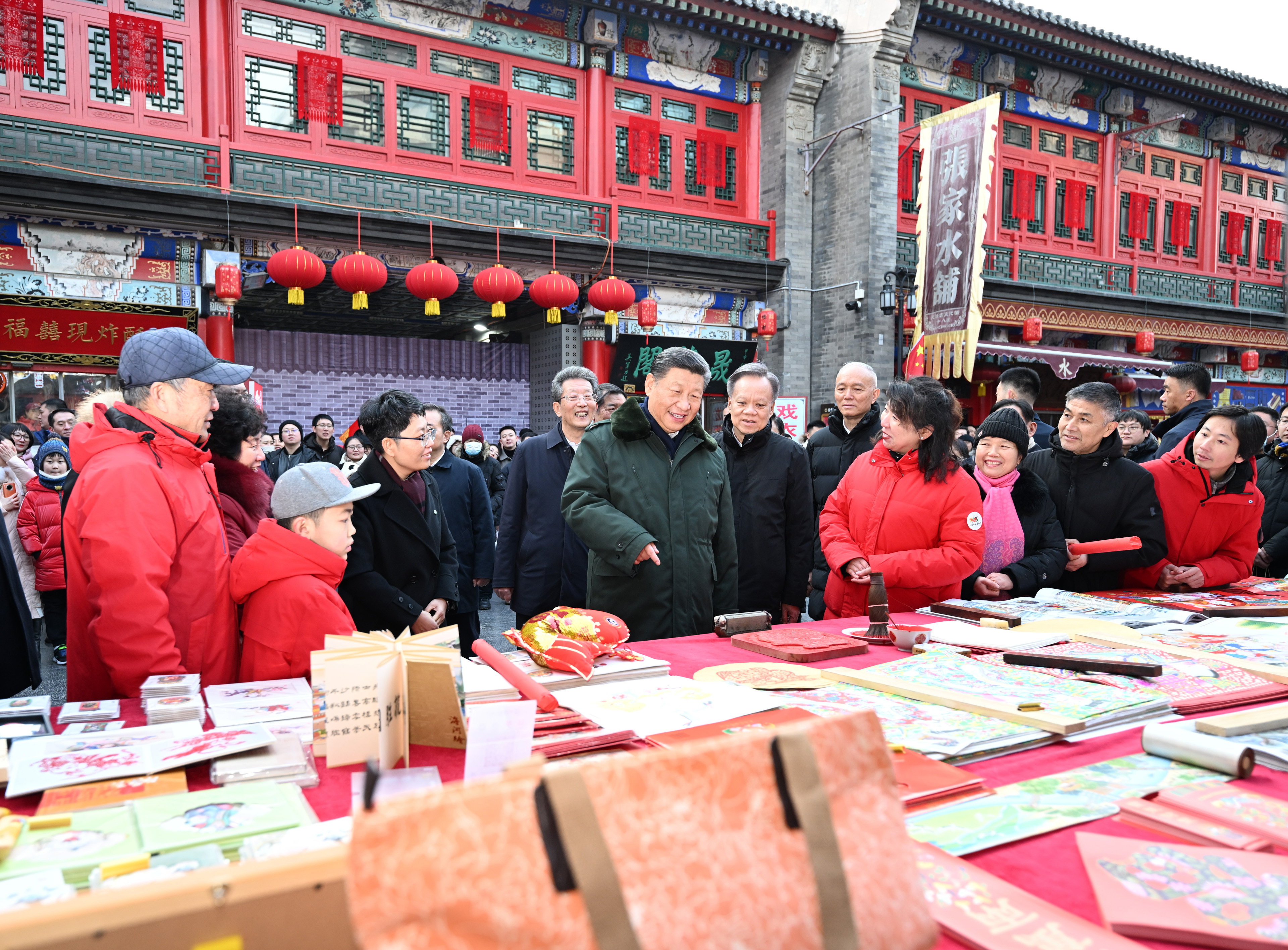 “跟着总书记一起过大年”｜办年货