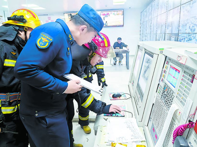 实战演练应对高层建筑火灾