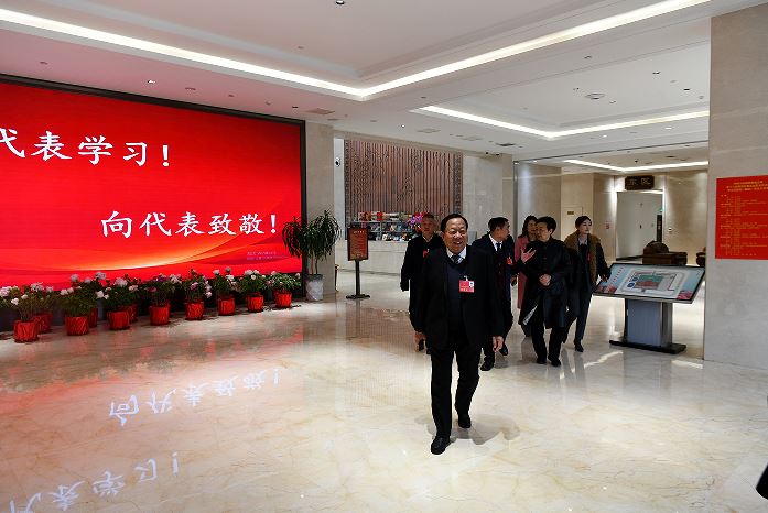 携民意赴盛会