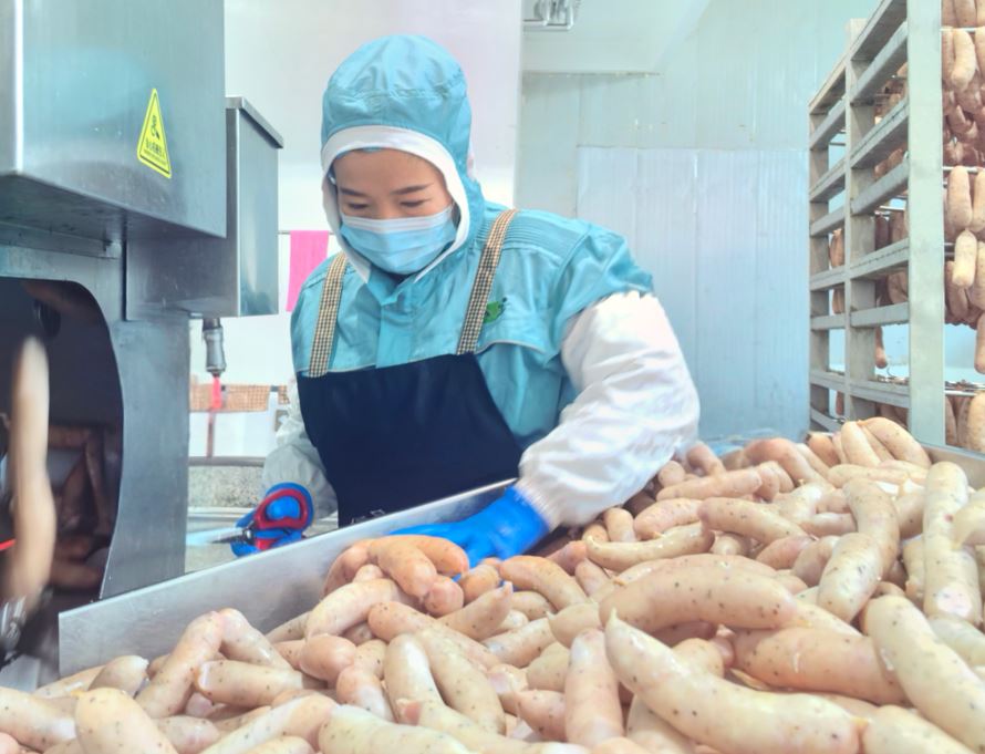车间赶订单 产业谋升级
